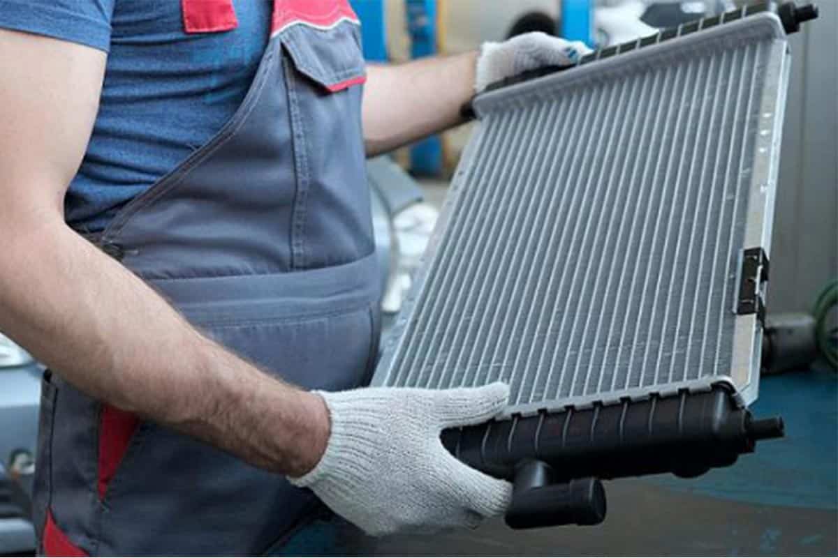 هواگیری رادیاتور ام وی ام ۱۱۰